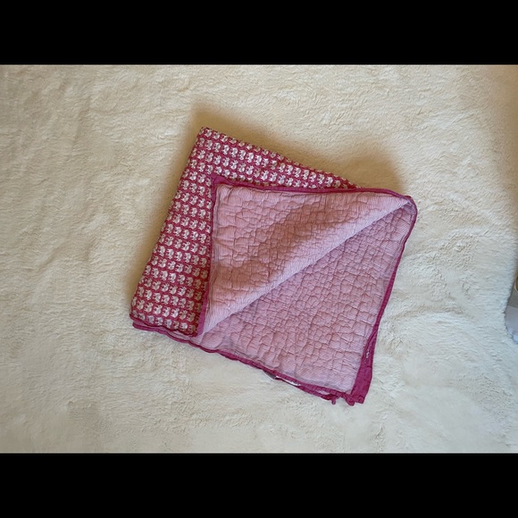 ROLLER RABBIT BABY QUILT - Picture 3 of 7